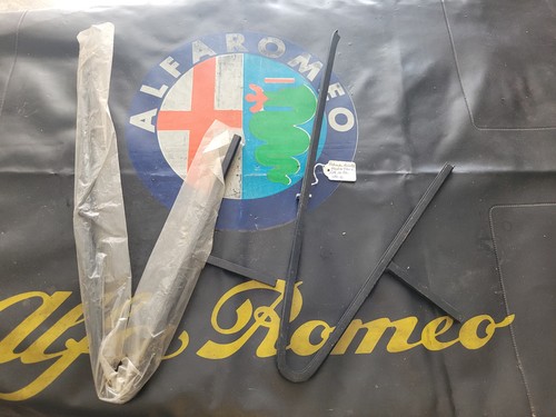 Kit telaio finestrino girevole
